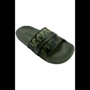 Bernardo Women's Raine Sandals Camo PVC/ Military - Medium